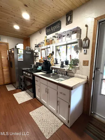 $599,500 | 1204 Porter Avenue, Ocean Springs, MS 39564