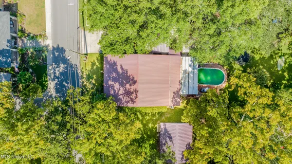 $599,500 | 1204 Porter Avenue, Ocean Springs, MS 39564