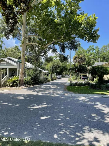 $599,500 | 1204 Porter Avenue, Ocean Springs, MS 39564