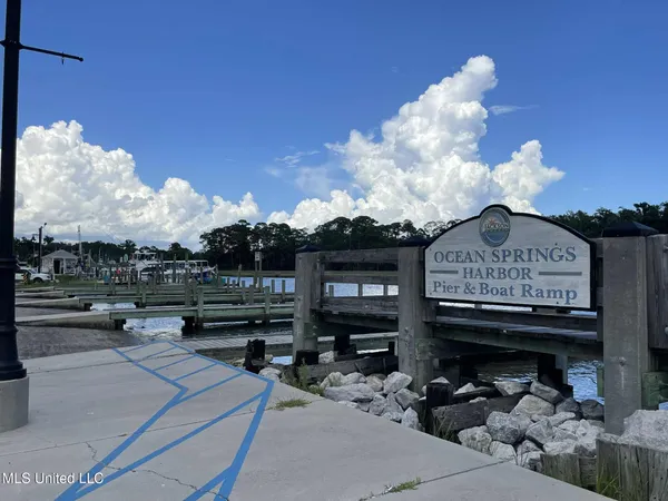 $599,500 | 1204 Porter Avenue, Ocean Springs, MS 39564