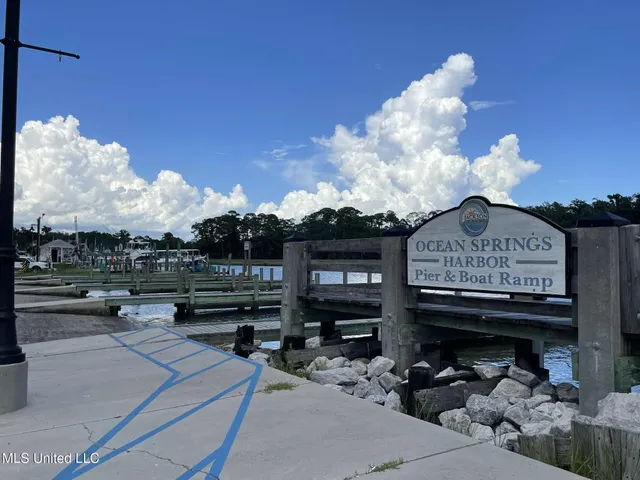 $599,500 | 1204 Porter Avenue, Ocean Springs, MS 39564