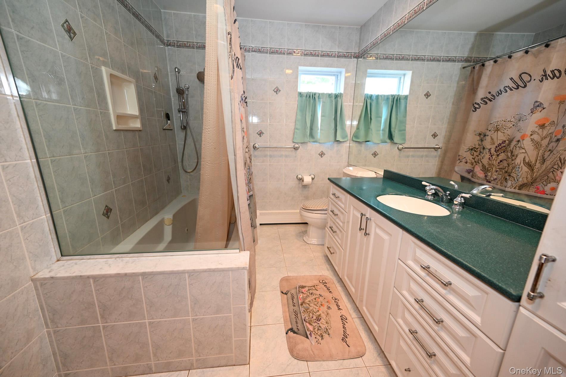 258 Rintin Street Franklin Square, NY 11010 - Photo 14 of 30