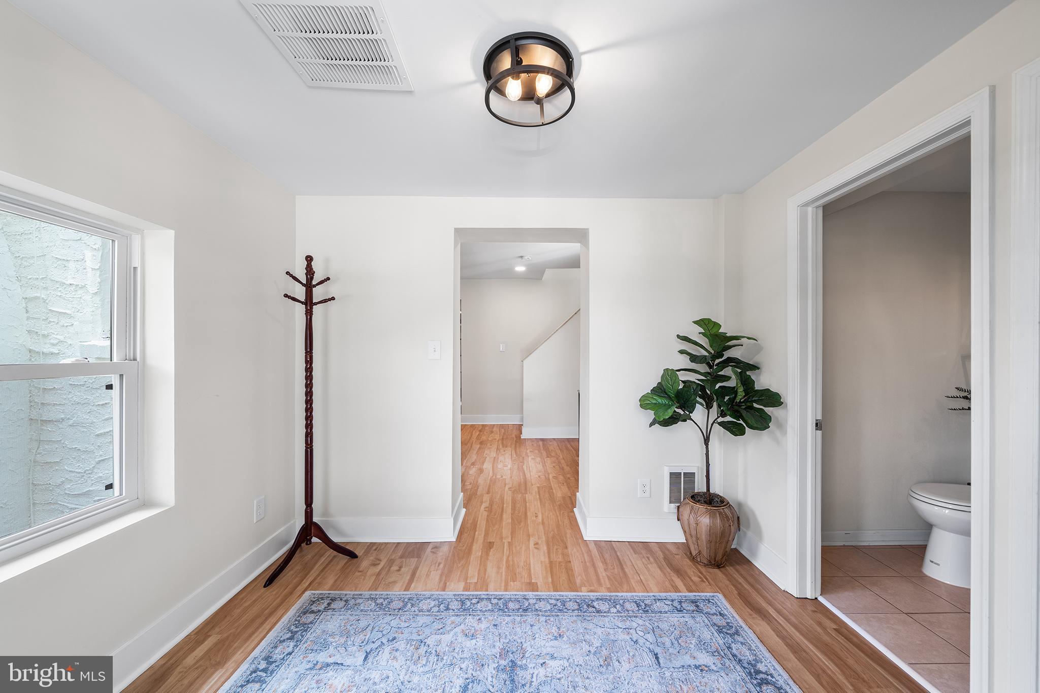 132 Woodbine Road Havertown, PA 19083 - Photo 4 of 34 Gallery Image 4