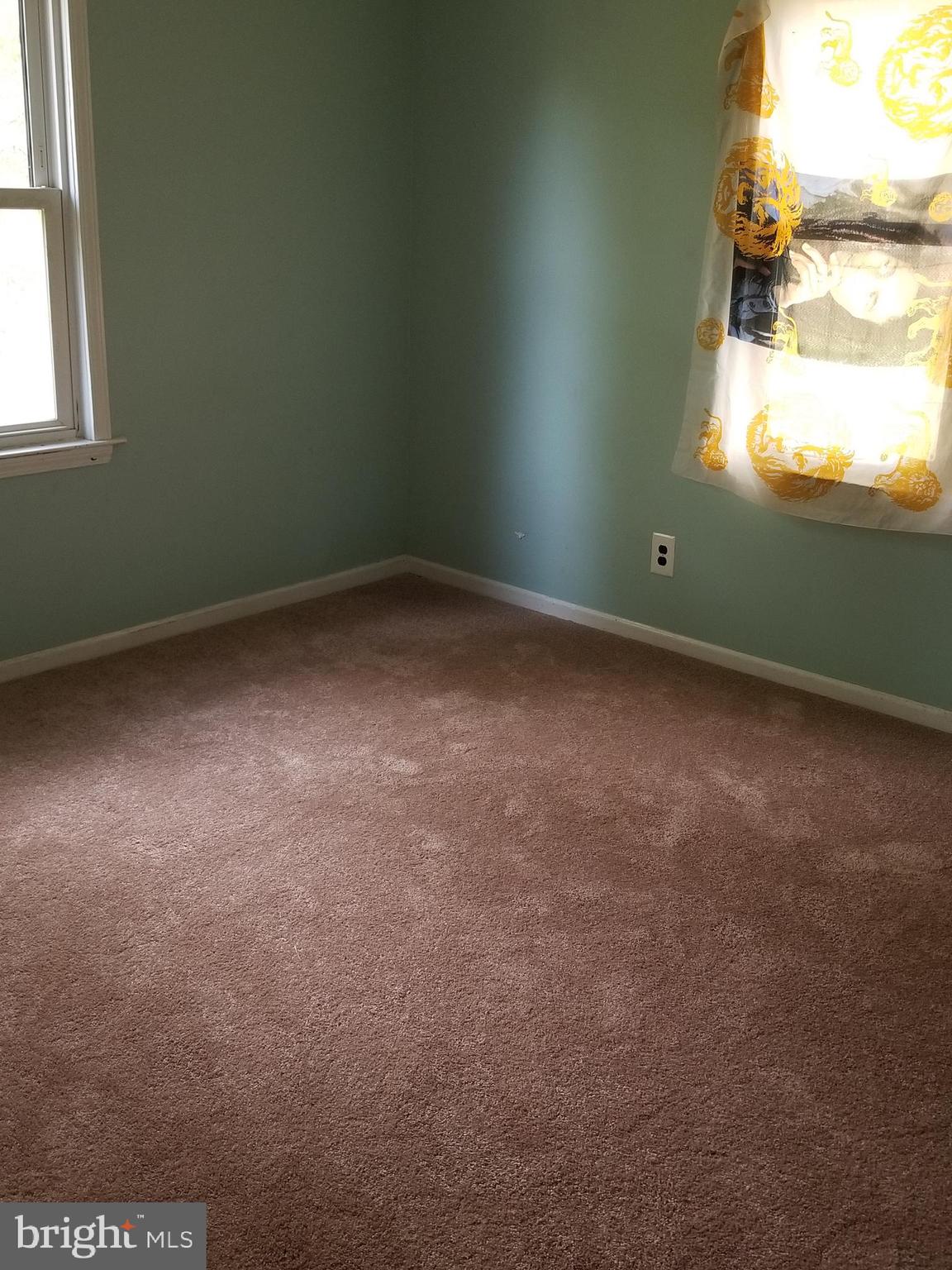 27 East Line Street Penns Grove, NJ 08069 - Photo 18 of 19