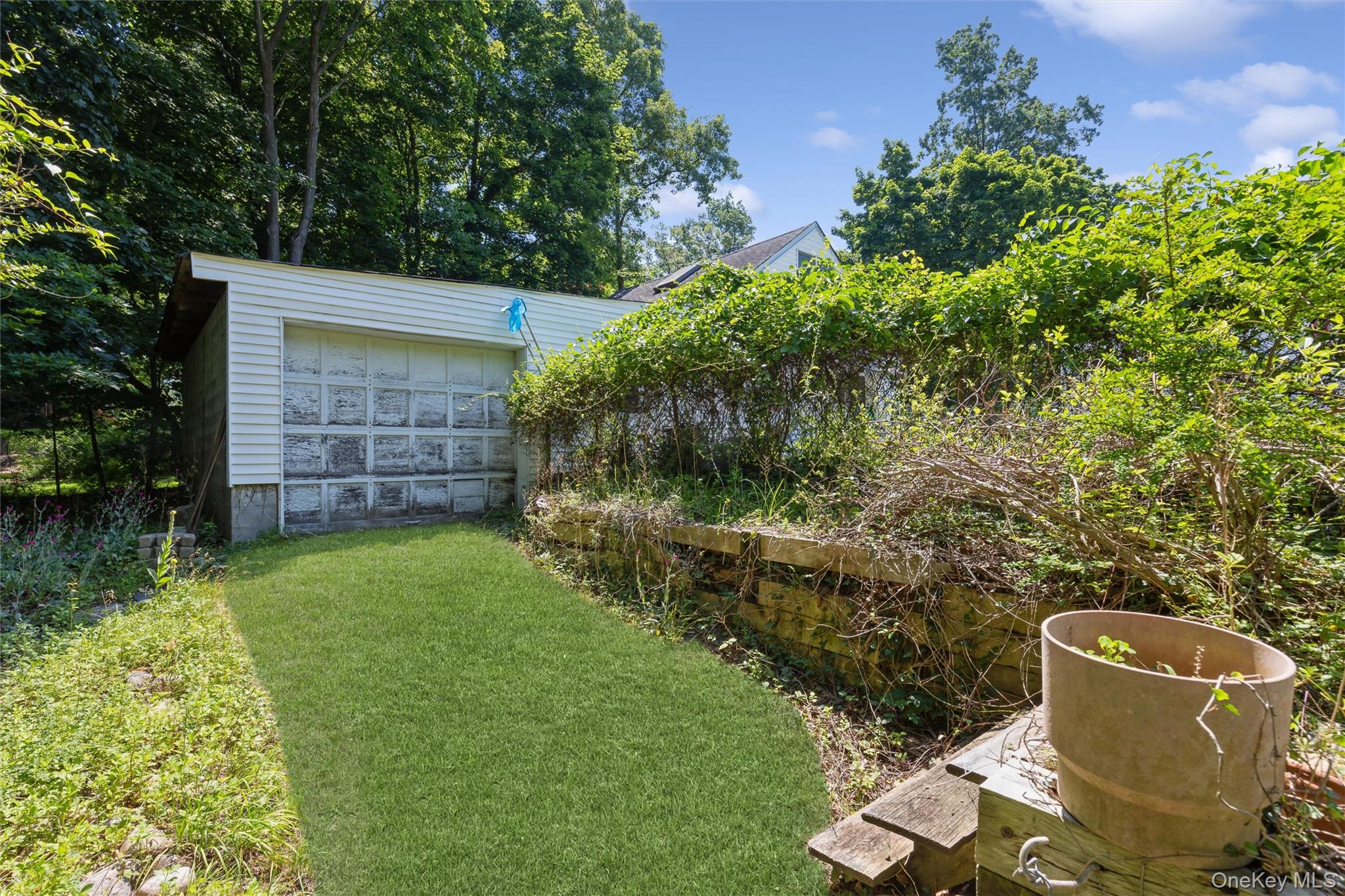 199 North Country Road Port Jefferson, NY 11777 - Photo 41 of 42