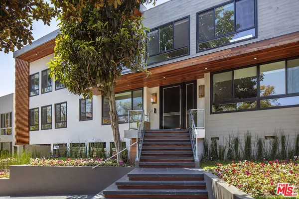 $16,595,000 | 1267 North Laurel Avenue, West Hollywood, CA 90046