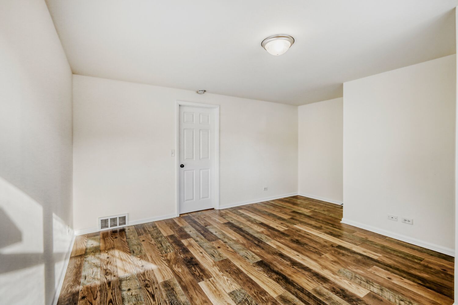 1630 Maple Lane Elgin, IL 60123 - Photo 20 of 21