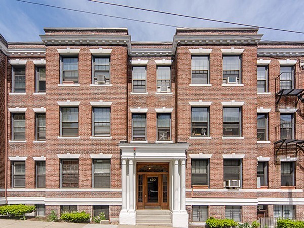 120 Sutherland Road, Unit 8 Boston, MA 02135 - Photo 3 of 14 Gallery Image 3