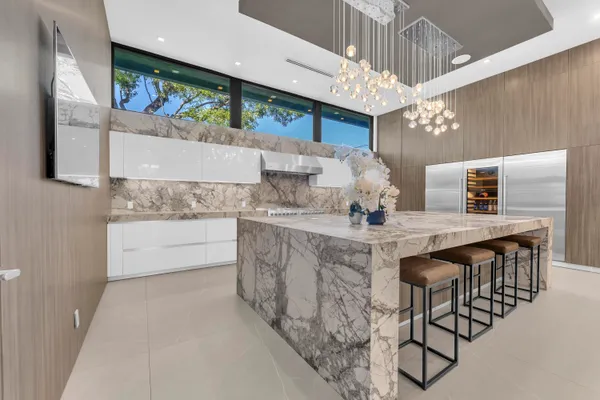 $50,000 | 2401 Northeast 13th Street, Fort Lauderdale, FL 33304