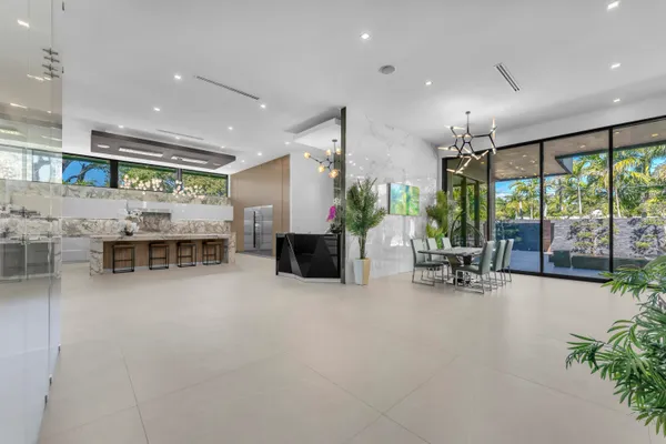 $50,000 | 2401 Northeast 13th Street, Fort Lauderdale, FL 33304