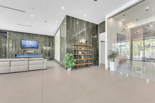 $50,000 | 2401 Northeast 13th Street, Fort Lauderdale, FL 33304