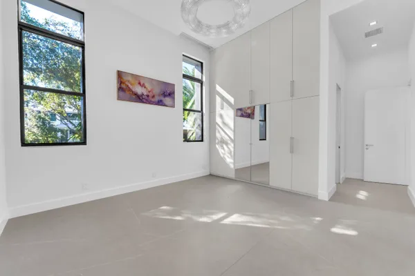 $50,000 | 2401 Northeast 13th Street, Fort Lauderdale, FL 33304