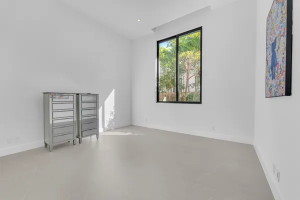 $50,000 | 2401 Northeast 13th Street, Fort Lauderdale, FL 33304