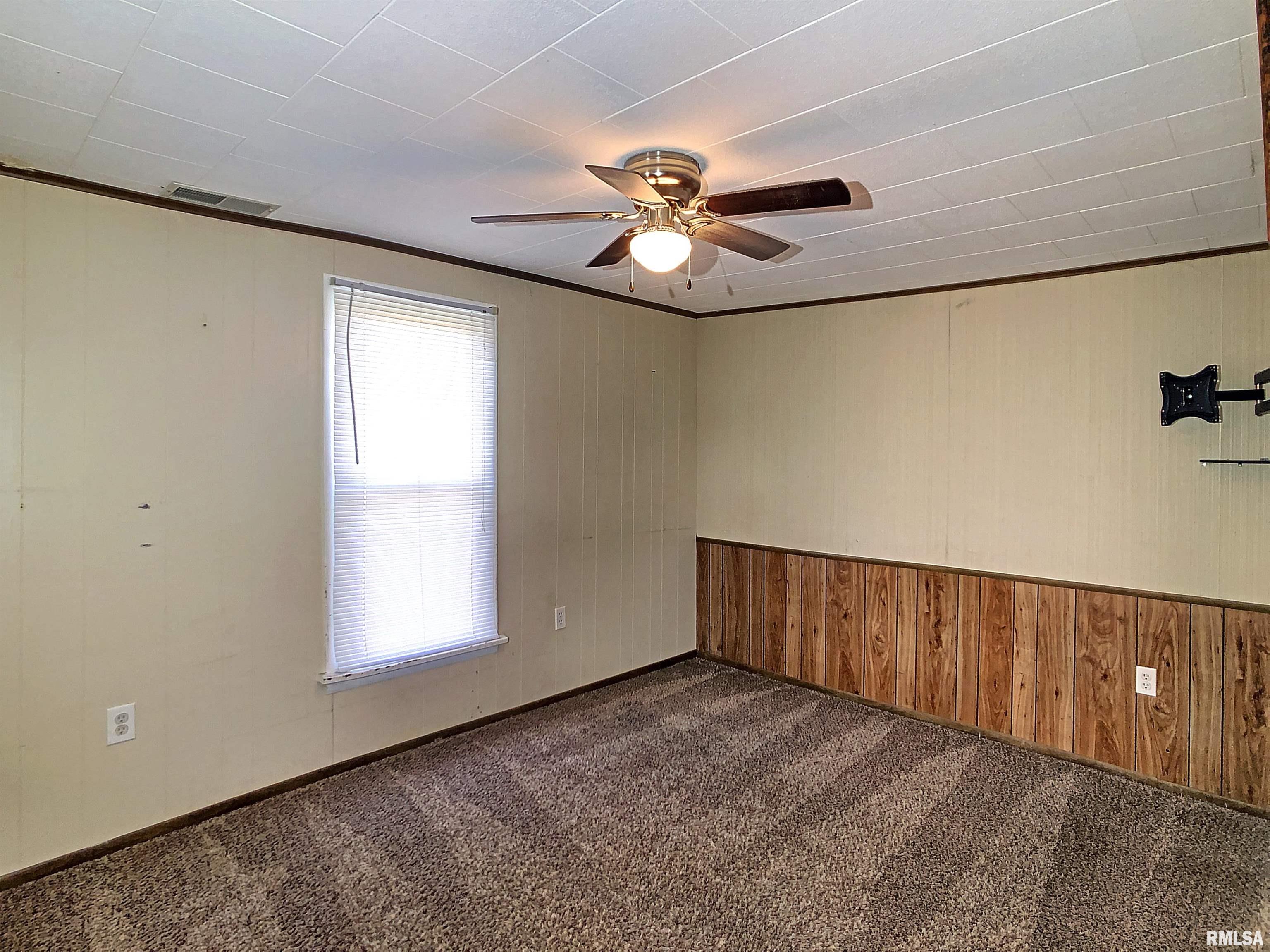 454 Docia Road Hillsdale, IL 61257 - Photo 14 of 18