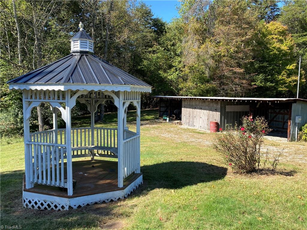 200 Stewart Road Pilot Mountain, NC 27041 - Photo 50 of 50 Gallery Image 50