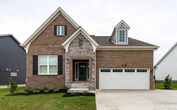 $599,990 | 881 Joe Miller Drive, Hendersonville, TN 37075