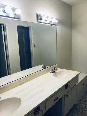 $2,050 | 3110 Springhill Drive, Missouri City, TX 77459