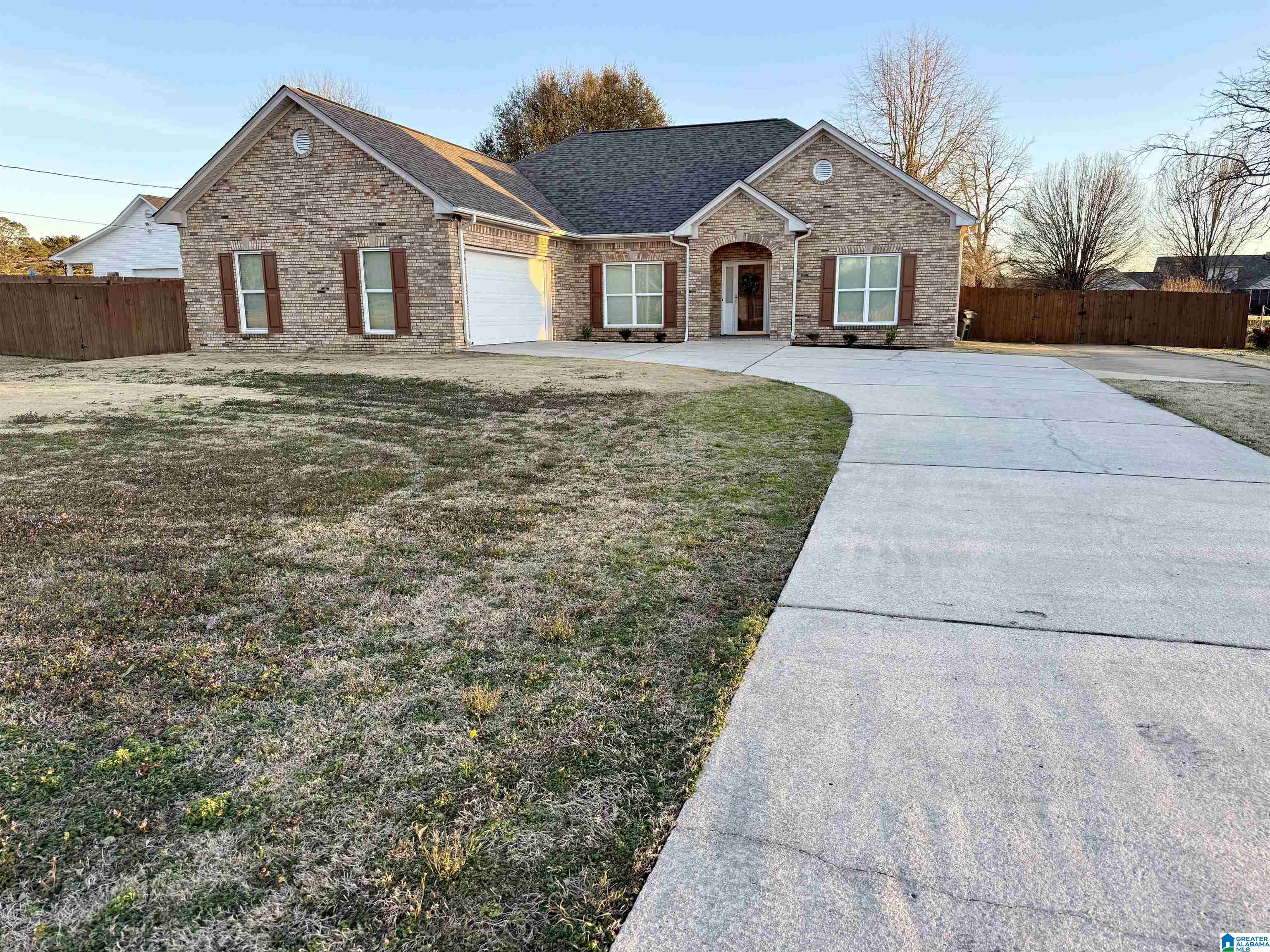 420 Coupland Road Odenville, AL 35120 - Photo 2 of 31
