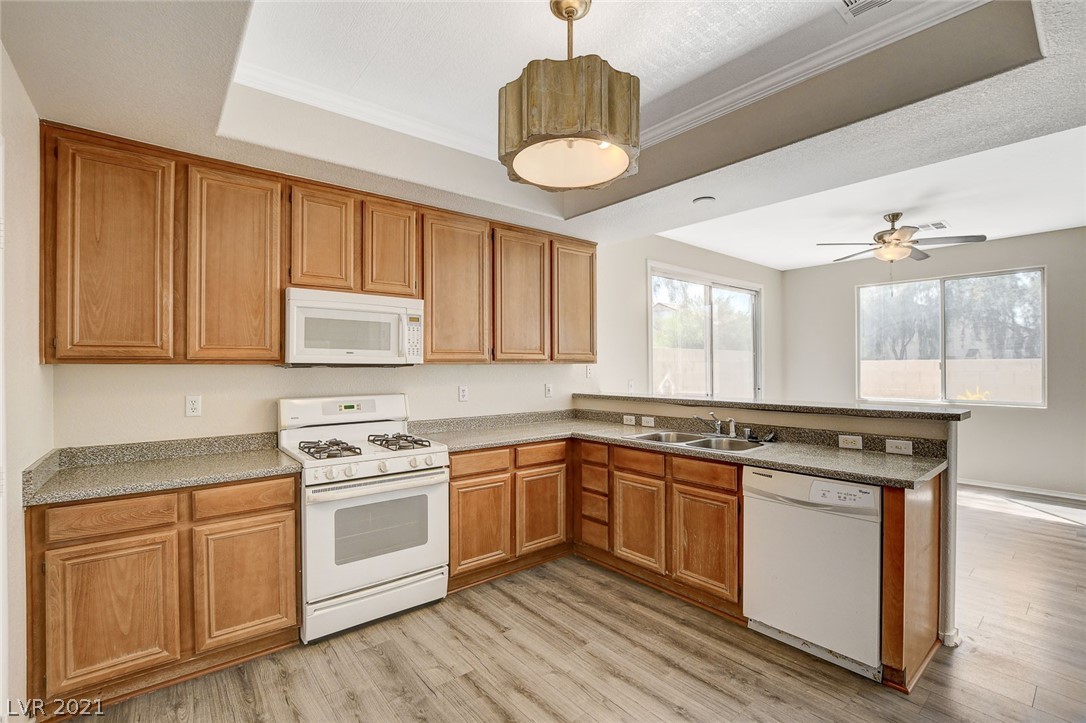 1244 El Cielo Circle Henderson, NV 89074 - Photo 11 of 42