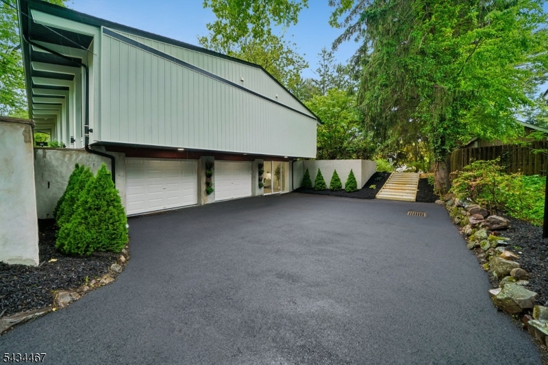 28 Fernhill Road Springfield, NJ 07081 - Photo 42 of 42