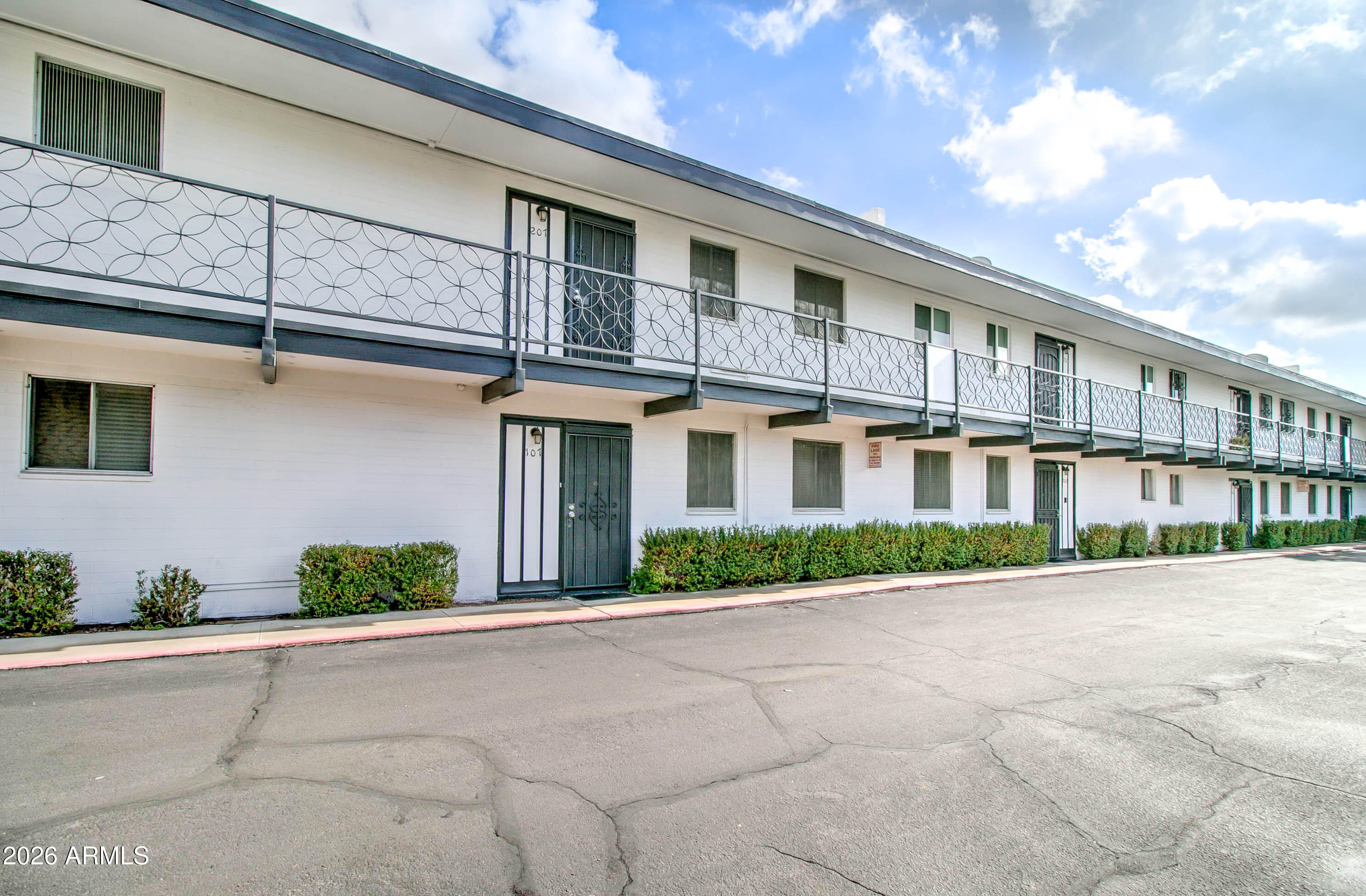 3242 East Camelback Road, Unit 207 Phoenix, AZ 85018 - Photo 1 of 25 Welcome to Martinique