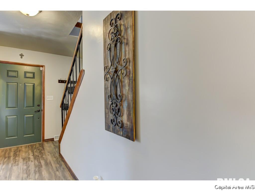 29 Ridgeview Drive Springfield, IL 62711 - Photo 13 of 25