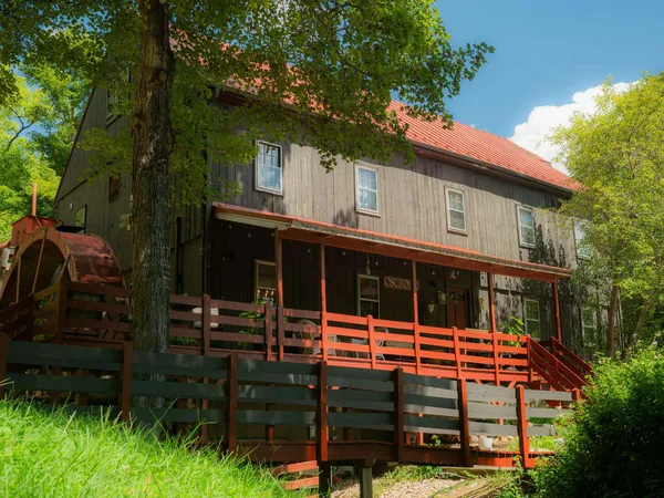 $795,000 | 352 Tye River Turnpike, Raphine, VA 24472