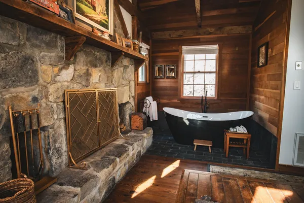 $795,000 | 352 Tye River Turnpike, Raphine, VA 24472