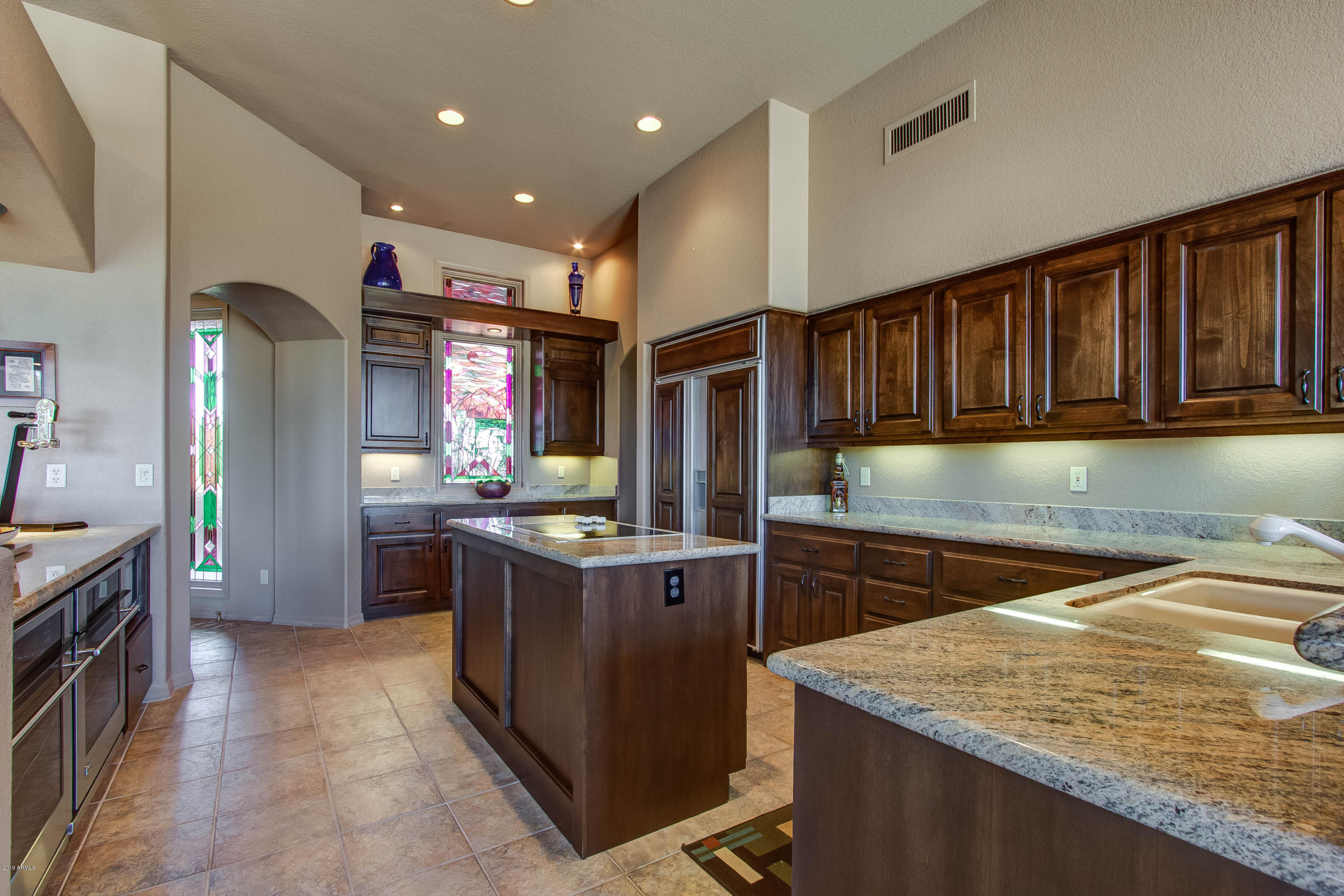 26713 North Palo Fiero Road Rio Verde, AZ 85263 - Photo 12 of 27 012_Kitchen