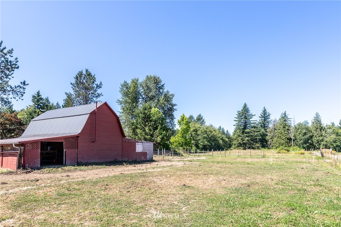 5149 Hannegan Road Bellingham, WA 98226 - Photo 23 of 25
