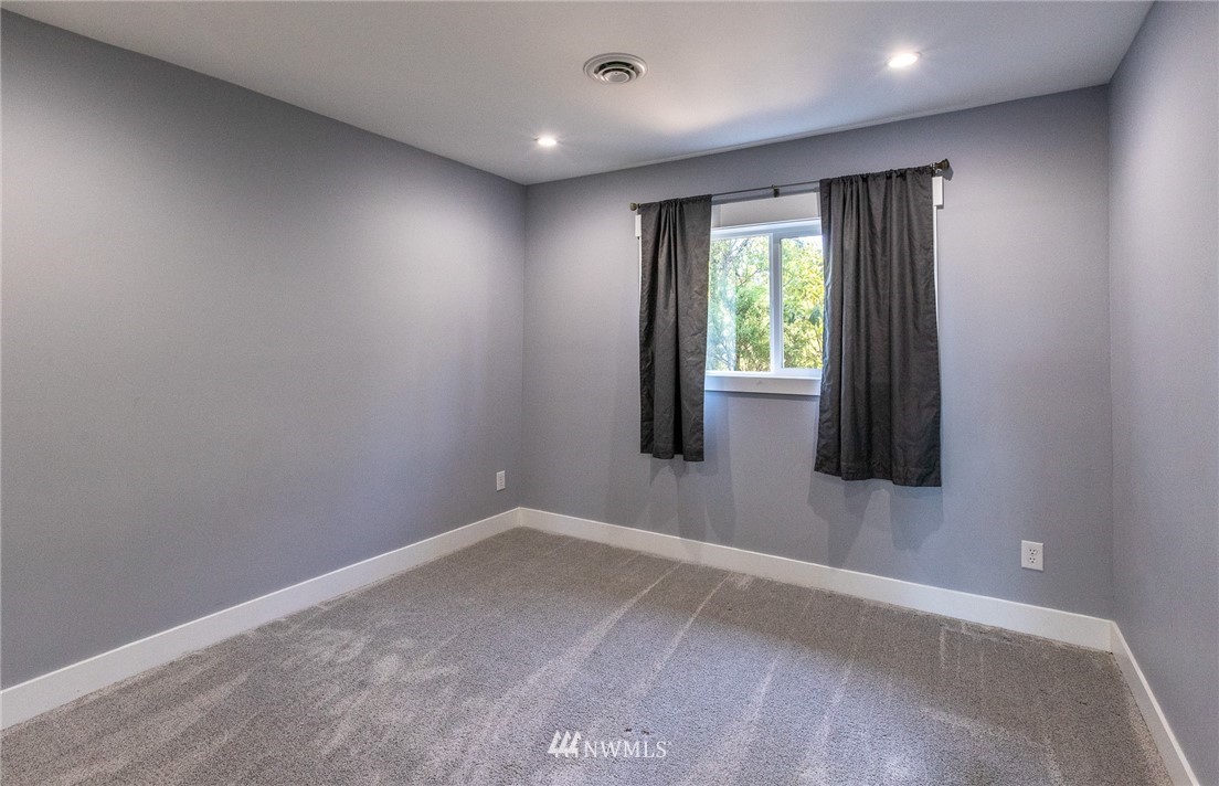 5149 Hannegan Road Bellingham, WA 98226 - Photo 8 of 25