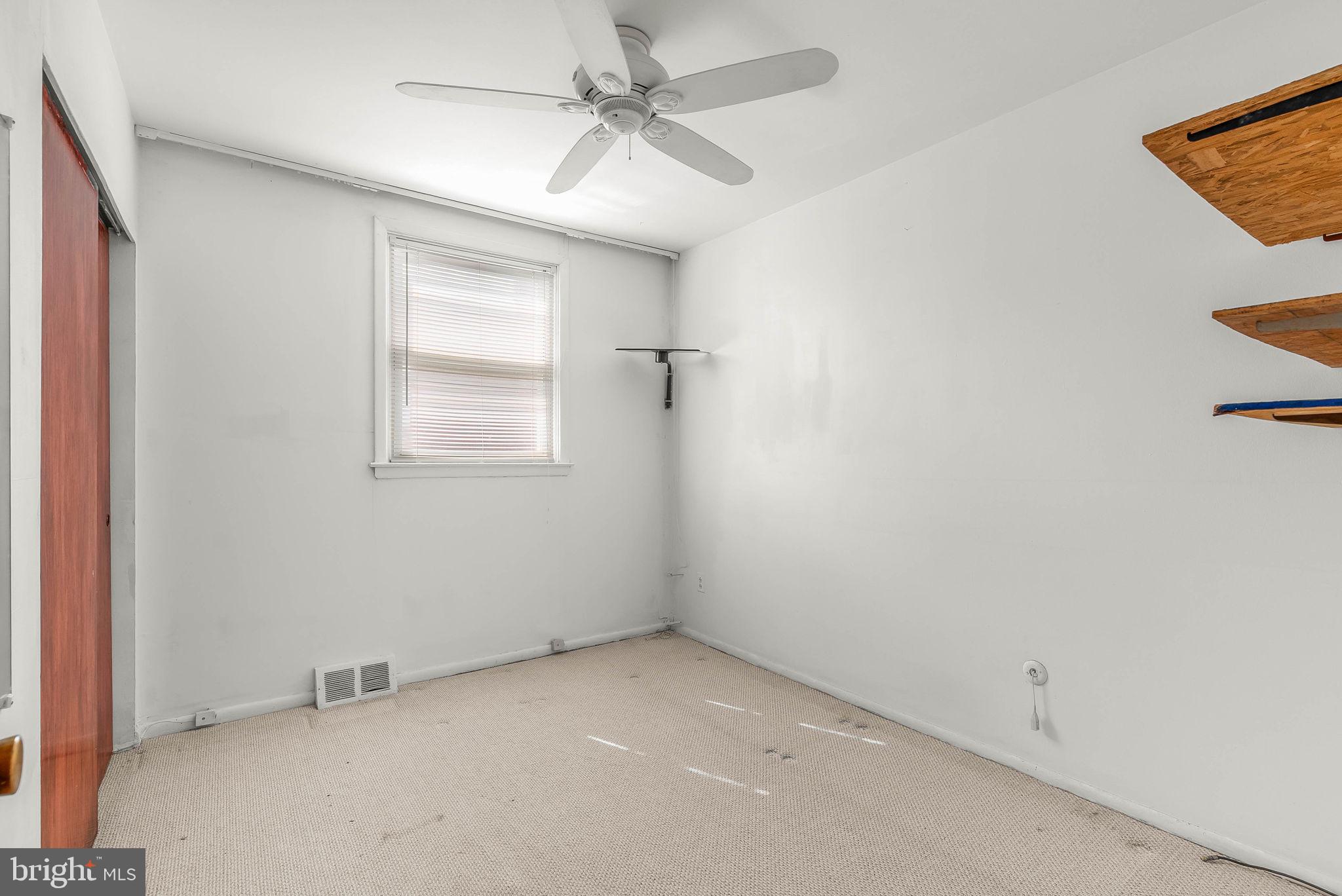 7450 Hill Road Philadelphia, PA 19128 - Photo 31 of 32