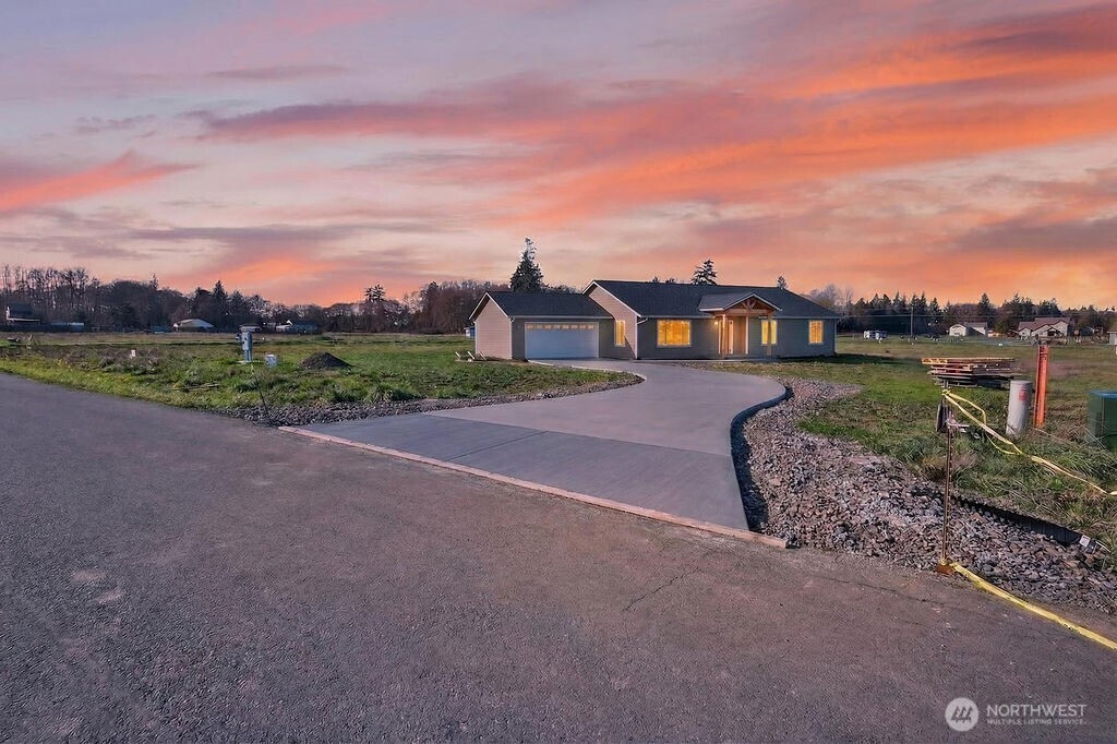 72 Lange Lane Sequim, WA 98382 - Photo 2 of 40