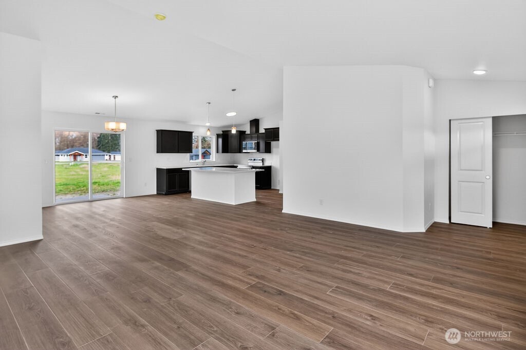 72 Lange Lane Sequim, WA 98382 - Photo 3 of 40