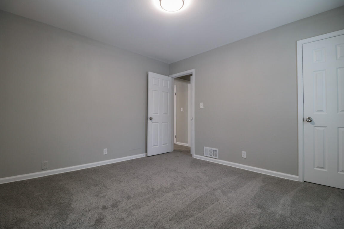 4337 North 42nd Place Milwaukee, WI 53216 - Photo 6 of 13 Primary Bedroom