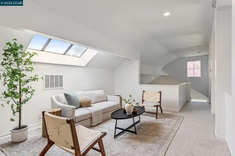 $1,899,000 | 30 Sugar Pine Lane, Danville, CA 94506