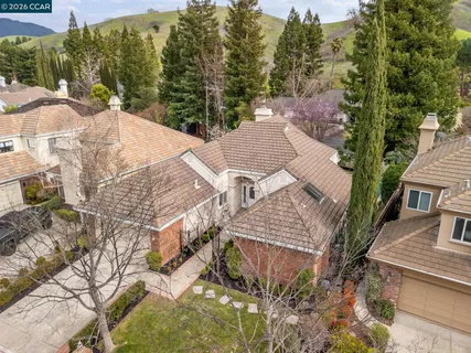 $1,899,000 | 30 Sugar Pine Lane, Danville, CA 94506
