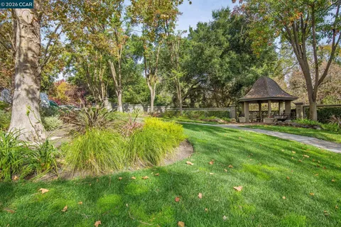 $1,899,000 | 30 Sugar Pine Lane, Danville, CA 94506