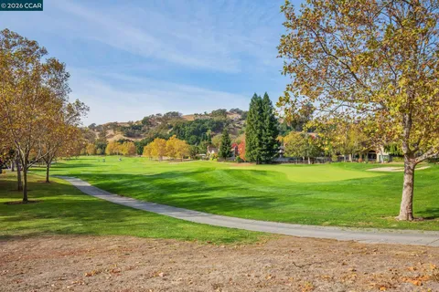 $1,899,000 | 30 Sugar Pine Lane, Danville, CA 94506