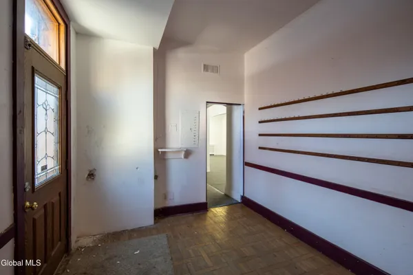 $420,000 | 184 Central Avenue, Albany, NY 12206
