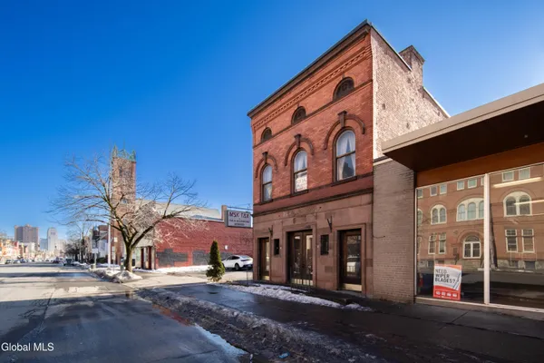 $420,000 | 184 Central Avenue, Albany, NY 12206