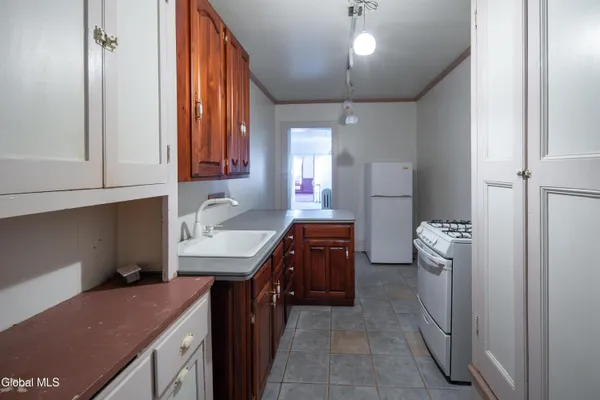 $420,000 | 184 Central Avenue, Albany, NY 12206