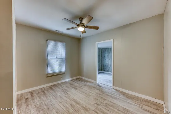 $234,000 | 441 Mimosa Street, Mount Carmel, TN 37645