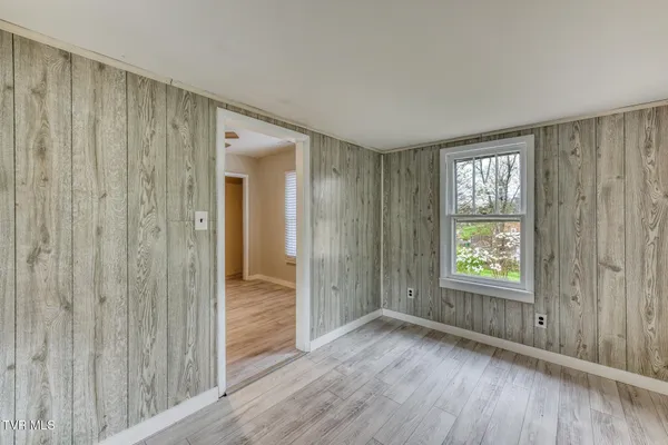 $234,000 | 441 Mimosa Street, Mount Carmel, TN 37645