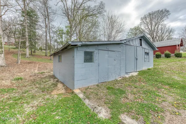 $234,000 | 441 Mimosa Street, Mount Carmel, TN 37645