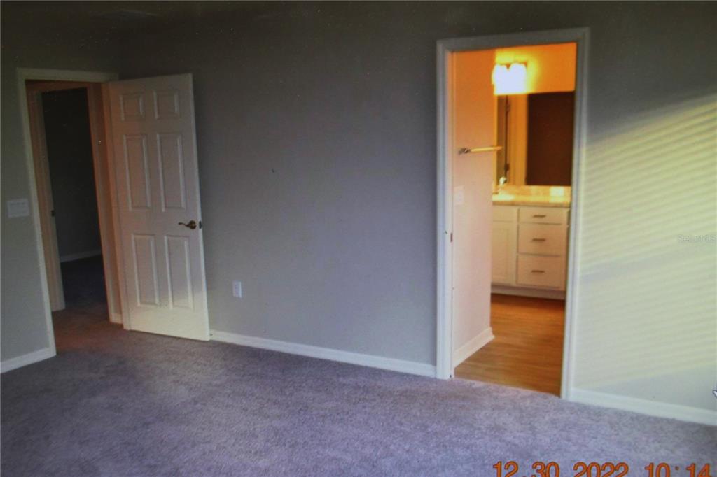 7172 Twisting Pines Loop Zephyrhills, FL 33541 - Photo 7 of 7