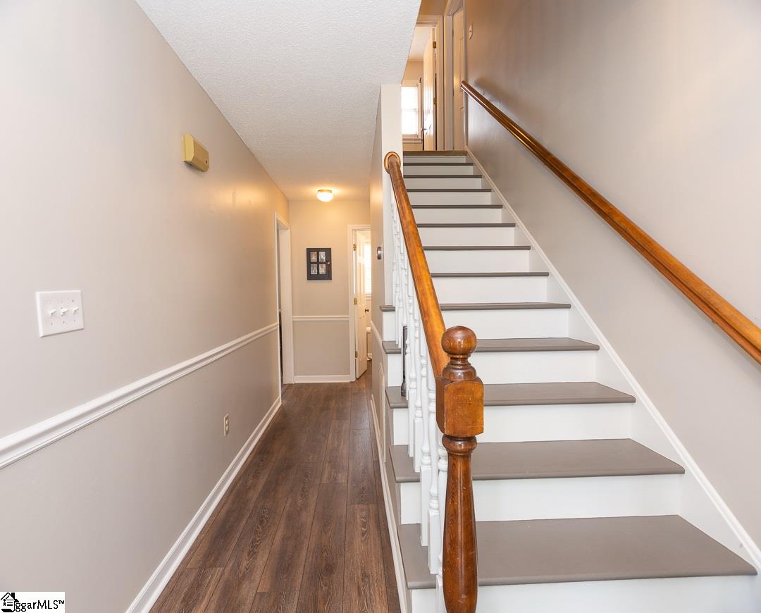 407 Syracuse Road Easley, SC 29642 - Photo 5 of 33