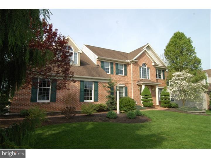 2905 Cotswold Road Reading, PA 19608 - Photo 3 of 25 Gallery Image 3