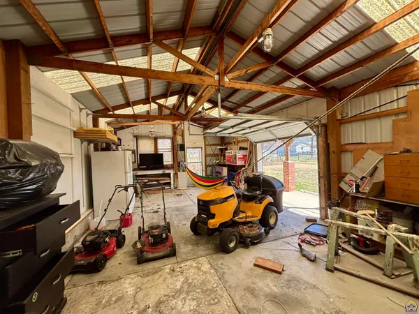 $219,900 | 927 Whildin Street, Emporia, KS 66801