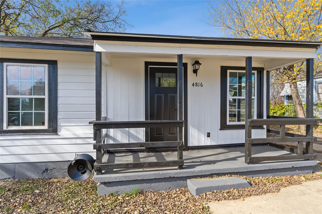 4816 Foard Street Fort Worth, TX 76119 - Photo 6 of 25 a view of house with a outdoor space